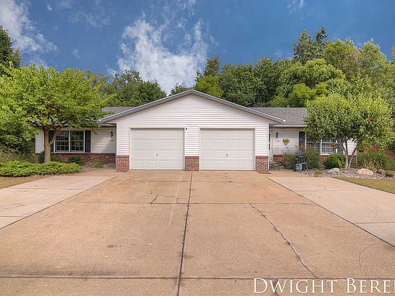 2nd image of 6705 North Dr