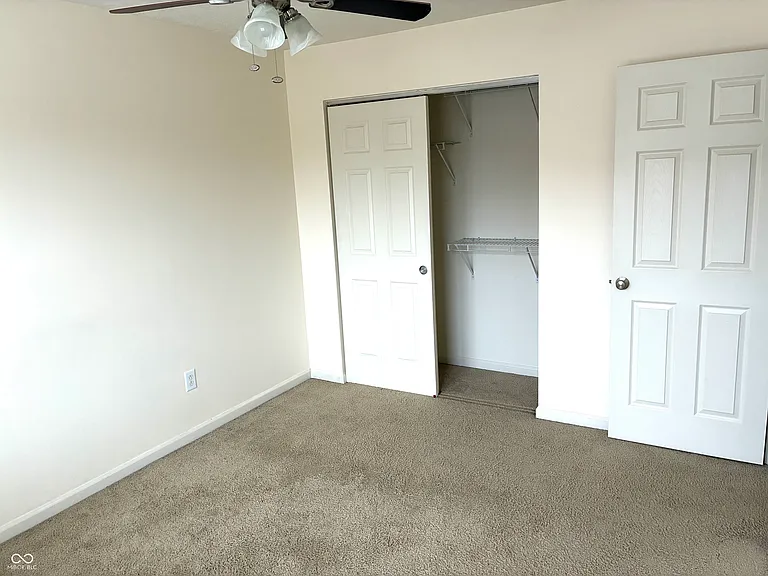 420 W Main St — Photo 34