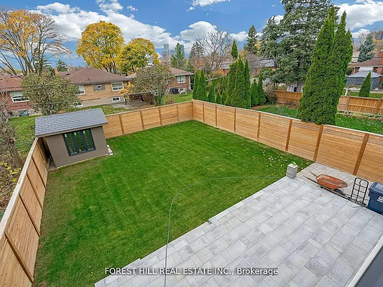 132 Lothian Ave — Photo 24