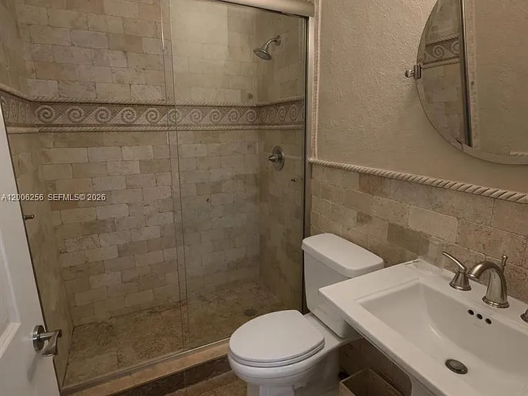 4101 N 50th Ave — Photo 10