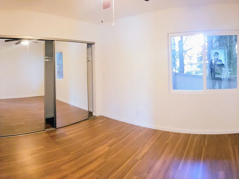 Aviation Townhomes — Photo 16