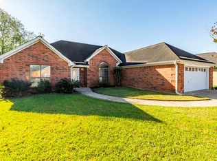2513 Golden Oak Dr, Orange, TX 77632