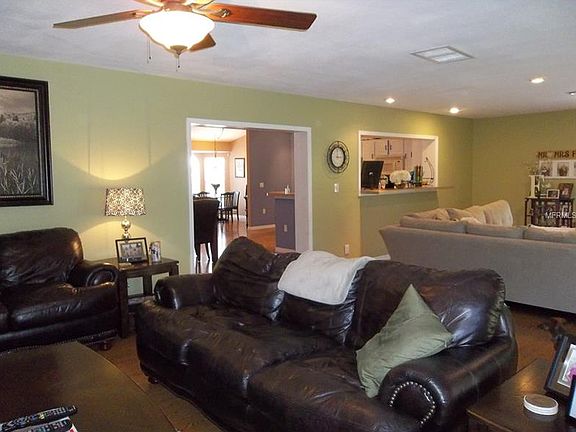 4th image of 1445 Sugarberry Ln