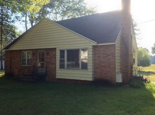 214 S Sutton Rd, Jackson, MI 49203