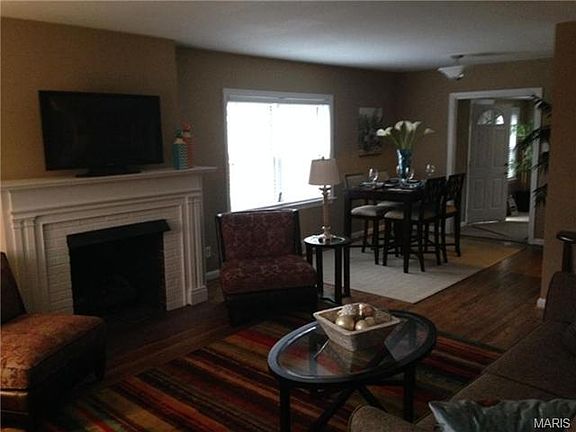 3rd image of 1312 Grandview Dr