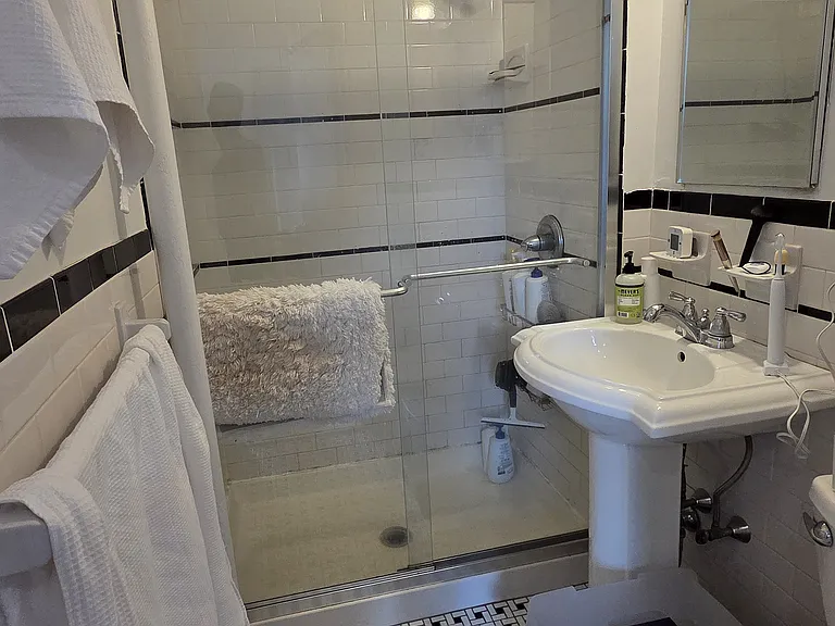 127 Lafayette Ave #3B — Photo 7