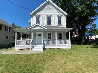 20 Monmouth Rd, Oakhurst, NJ 07755