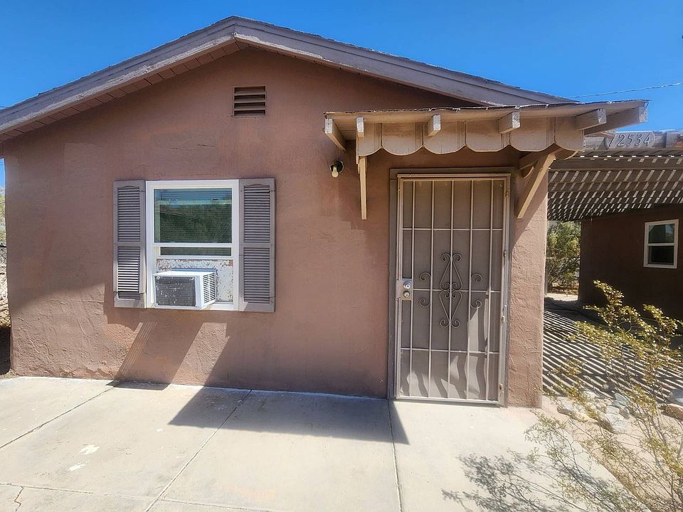 1st image of 72534 Cactus Dr