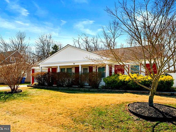 2nd image of 30 Gallaway Ln