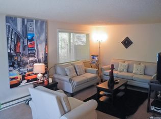 310 S 174th Pl APT A, Burien, WA 98148