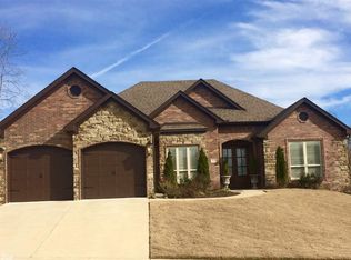 3227 Robbins Dr, Bryant, AR 72022