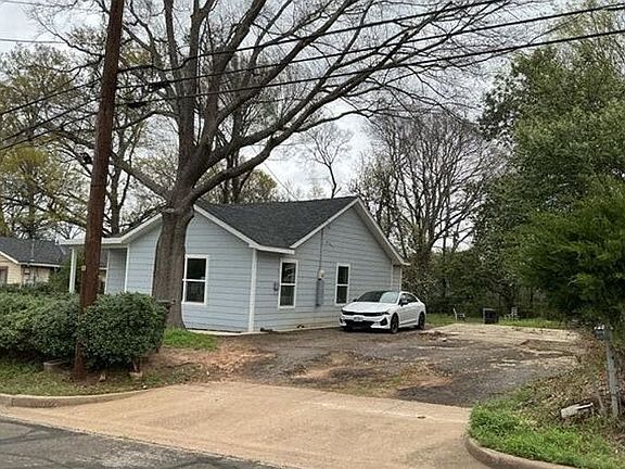 2nd image of 612 S Confederate Ave