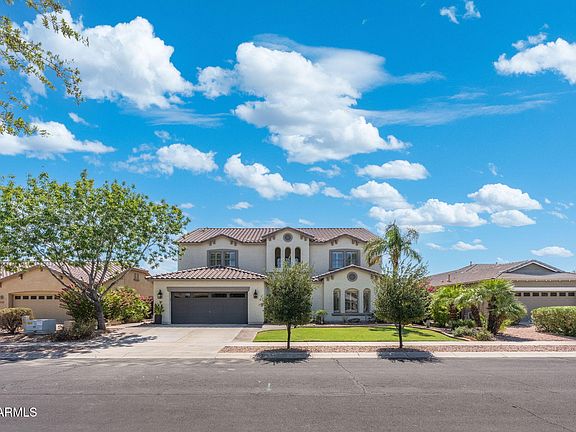 5th image of 2927 E ELEANA Lane