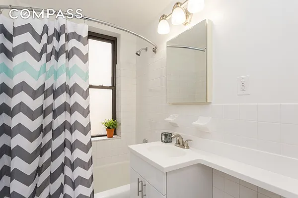 Rented by Compass | media 20