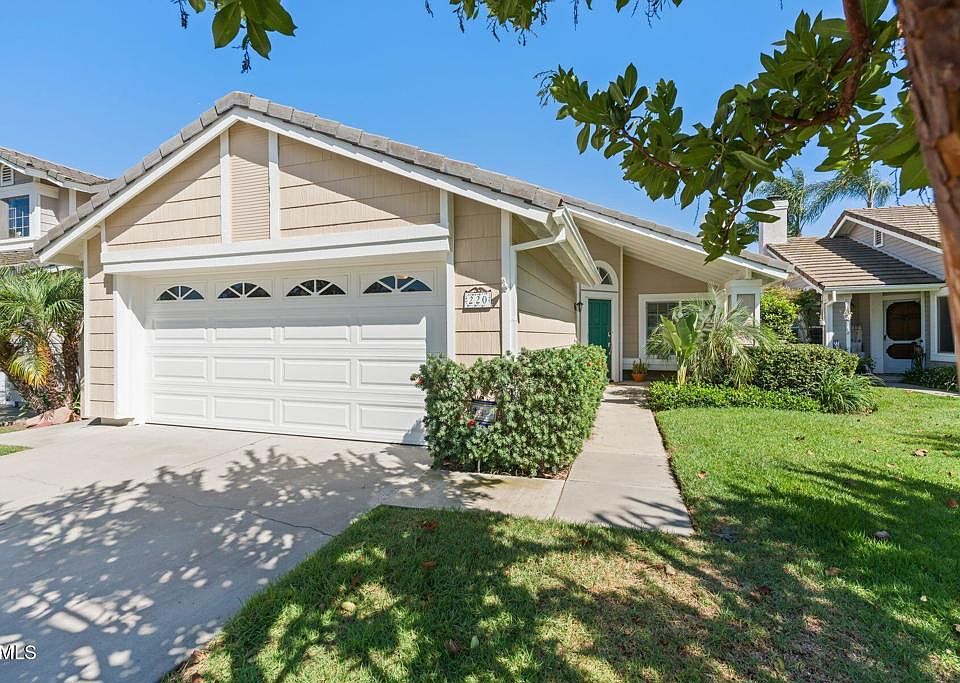 1st image of 220 Camino El Rincon