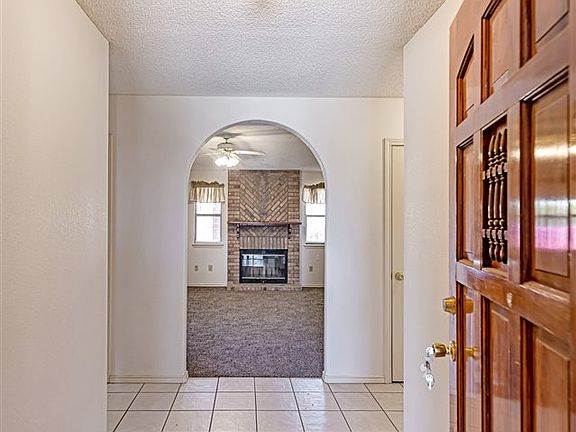 4th image of 756 Montwood Ct