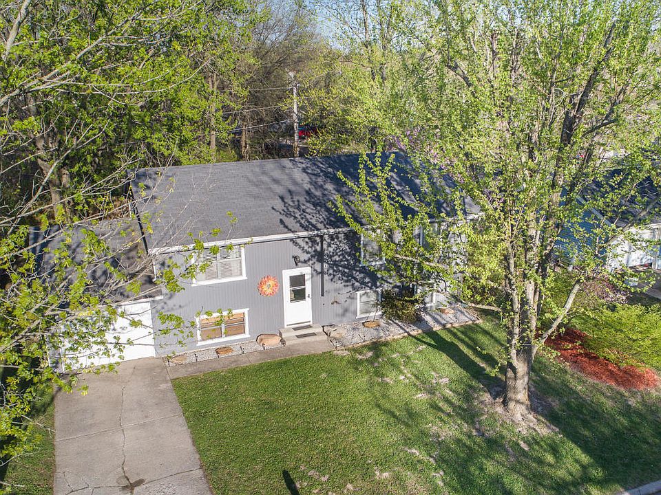 2nd image of 3508 Sierra Madre