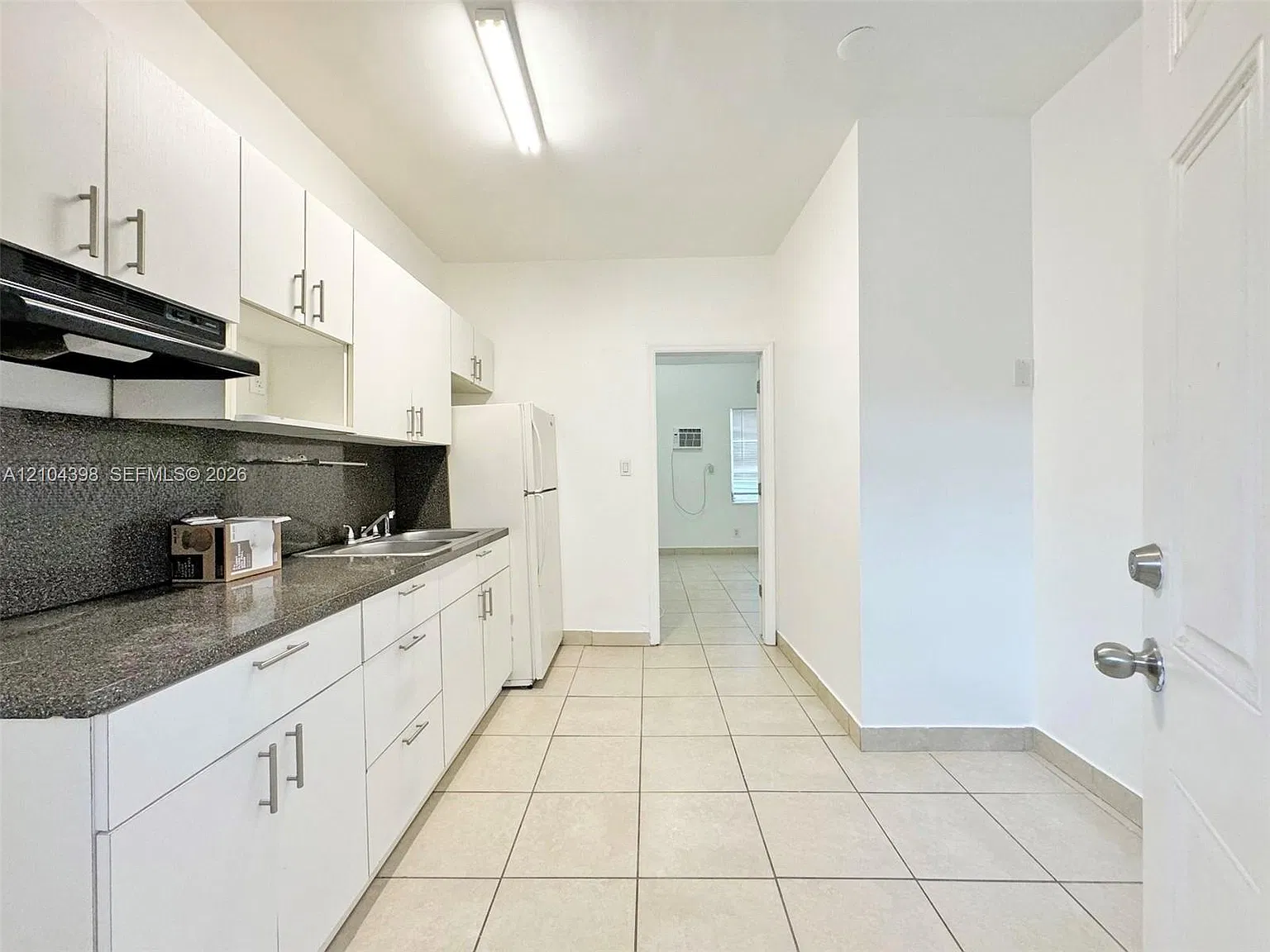 Westlawn - Corr Pl — Photo 1