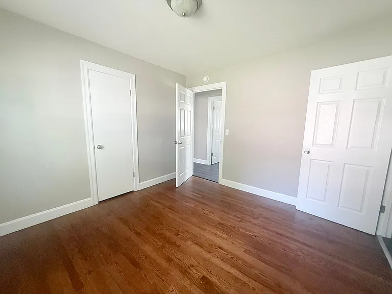 1335 Woodland Ave — Photo 11