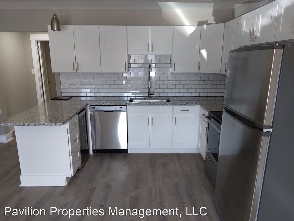 1st image of 225 E 20th St #14324759