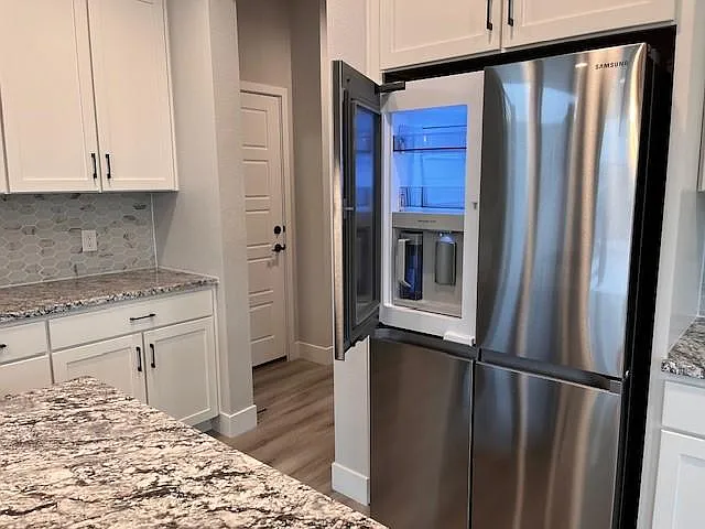 awesome Samsung fridge with built in water pitcher and dispenser