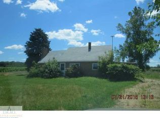 8045 W Ridge Rd, Elsie, MI 48831