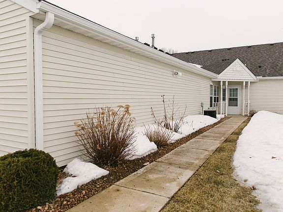 4th image of 2002 Burr Oak Dr #B