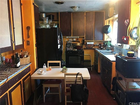 5th image of 733 Junipero Ave