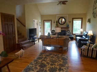 15350 NE 42nd St, Cambridge, IA 50046