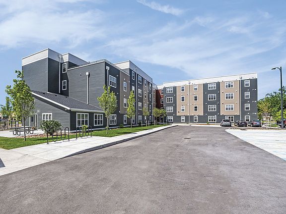 5th image of 1020 Hastings St #404