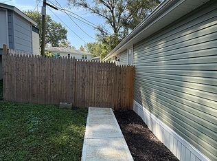 1904 Lincoln Ave TRAILER 16, Plattsmouth, NE 68048