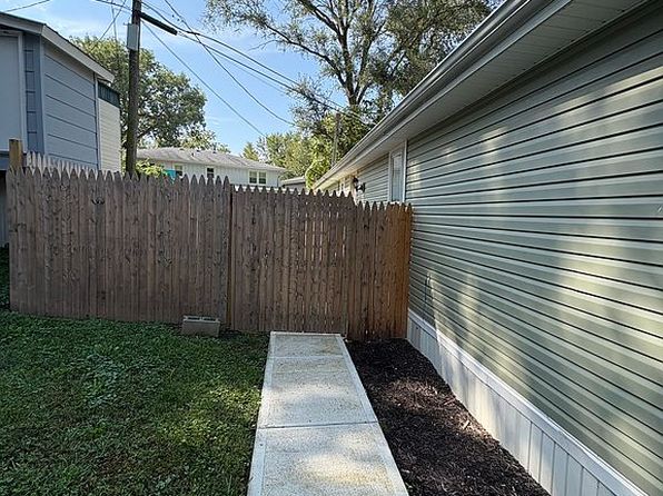 1904 Lincoln Ave TRAILER 16