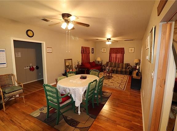 5th image of 1200 Brady Ave