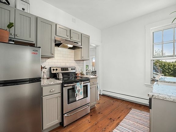 5th image of 182 Granite St Unit 3