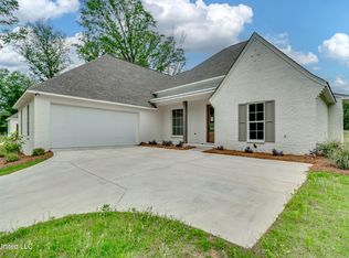 124 Grayson Way, Madison, MS 39110