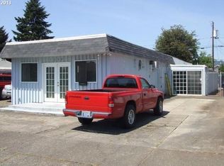 1050 N St, Springfield, OR 97477