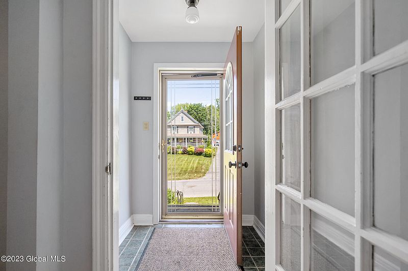 3rd image of 197 Northampton Road