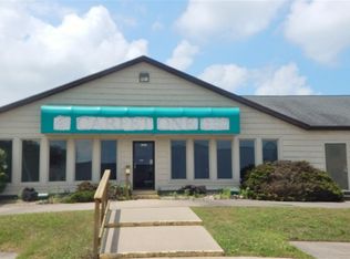 3549 S 3rd Pl, Terre Haute, IN 47802