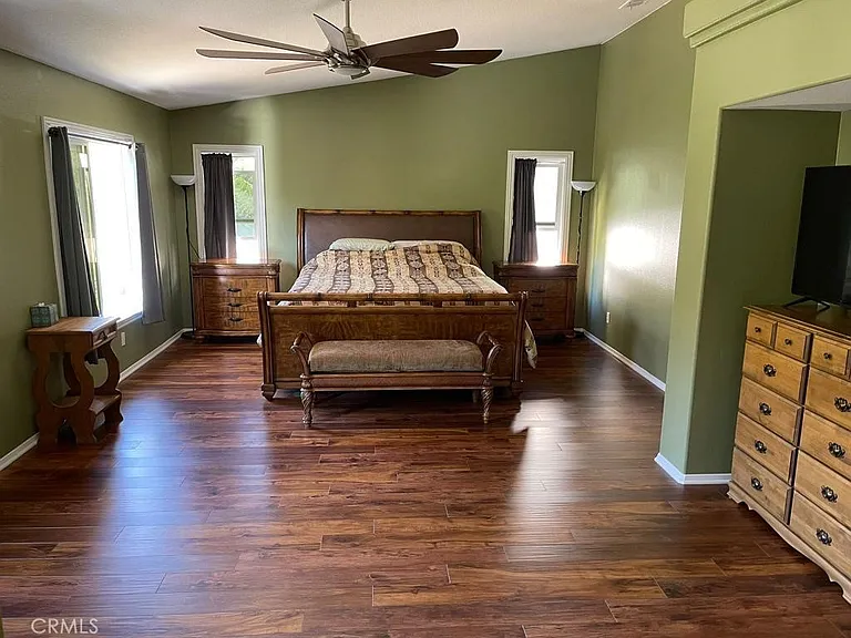 27139 Tube Rose St — Photo 6