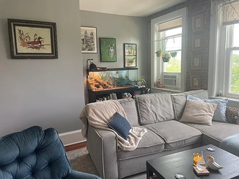 2700 California Ave #2L — Photo 2