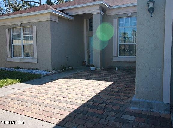 2nd image of 3221 Abbeyfield Dr E