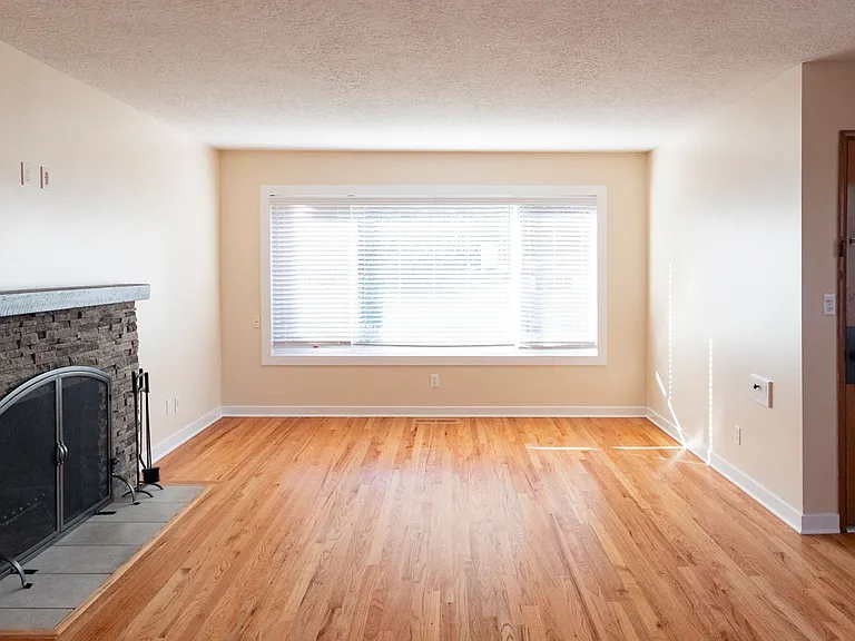 9054 SW 38th Ave — Photo 28
