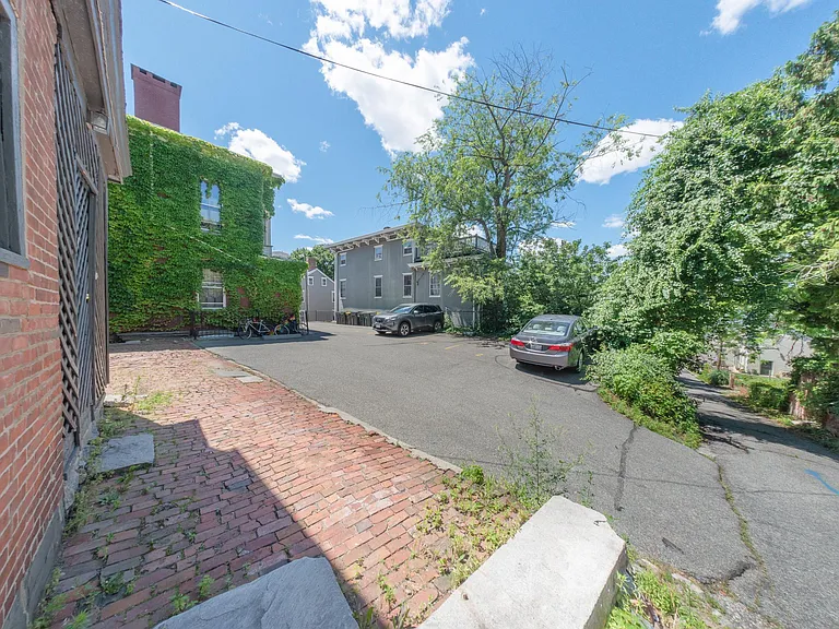 106 Benefit St — Photo 21