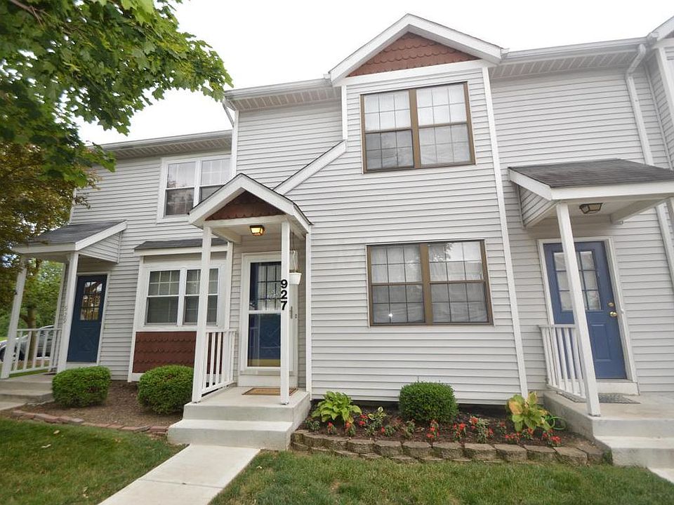 1st image of 927 Charnwood Ln
