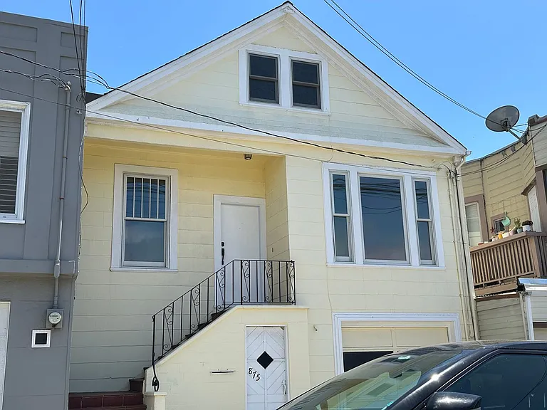 875 Huron Ave — Photo 31