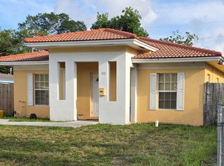 932 39th St, West Palm Beach, FL 33407