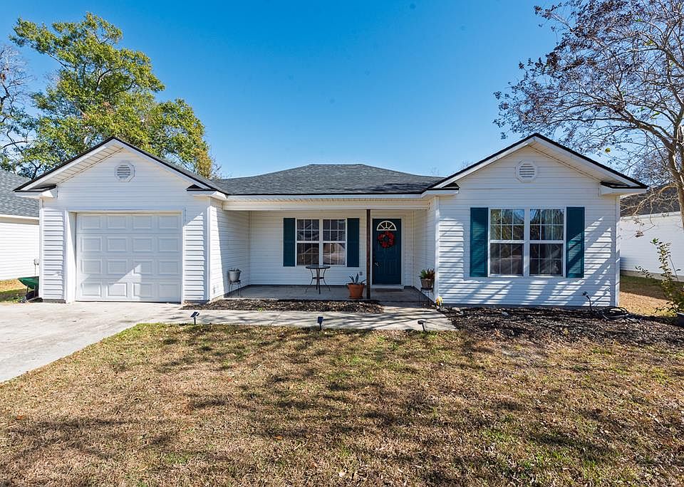 1st image of 819 Kristen Ln