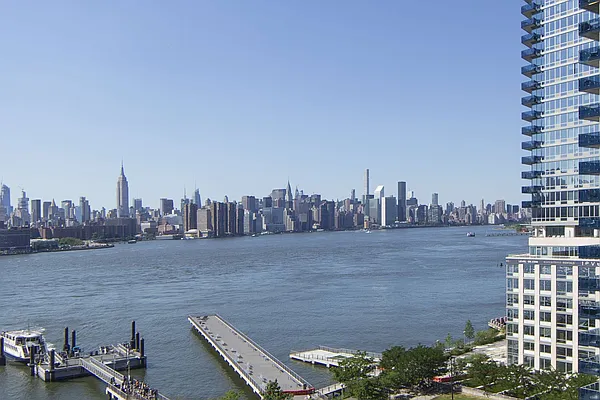 Rented by Compass | media 12