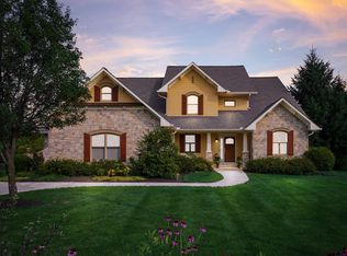 8217 Creek Hollow Rd, Blacklick, OH 43004