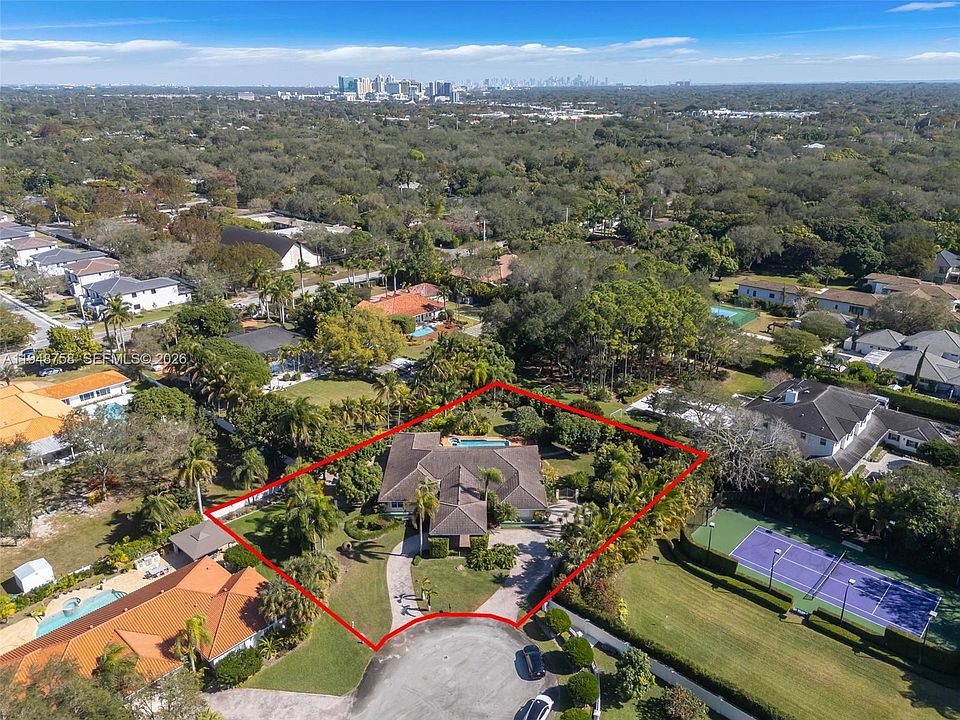 1st image of 8535 SW 113th Ter